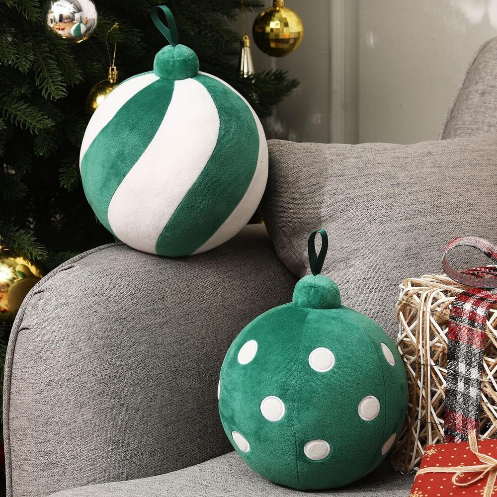 1338 2 Pcs Christmas Ball Pillows 7 Inch Round Xmas Throw 3D Christmas